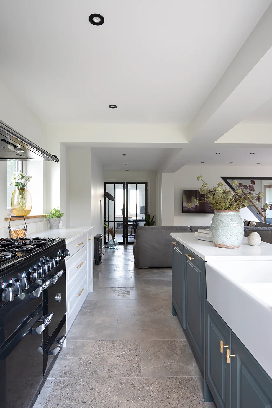 Clermont Gris® Brushed Limestone Tiles - Image 3