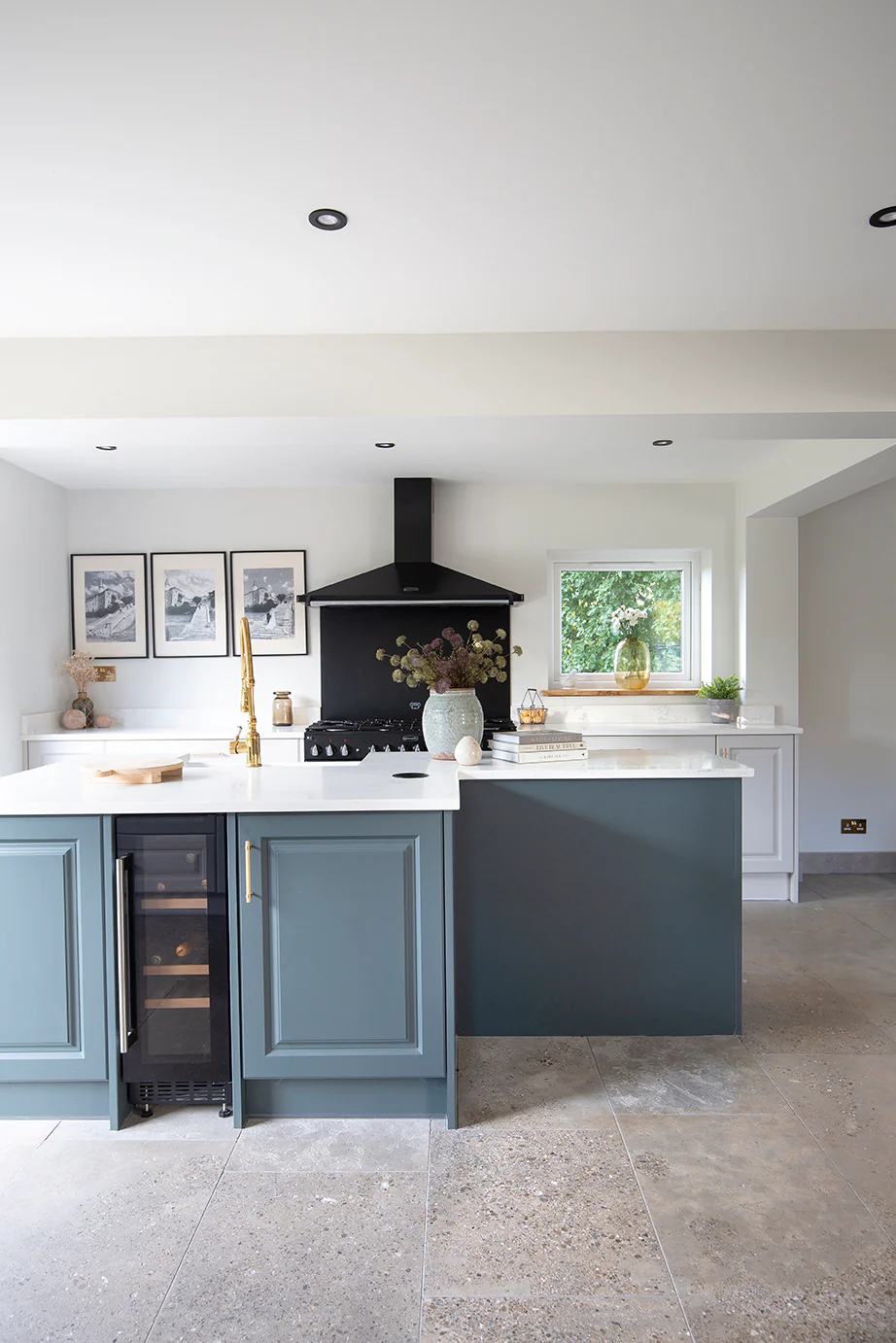 Clermont Gris® Brushed Limestone Tiles - Image 4