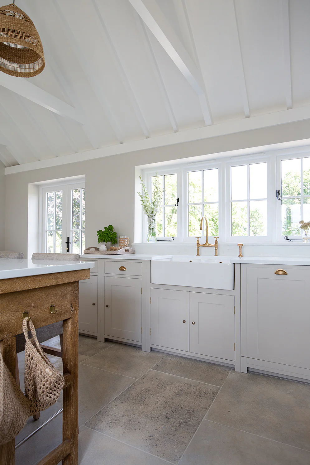 Clermont GrisĀ® Lightly Tumbled Limestone Tiles - Image 5