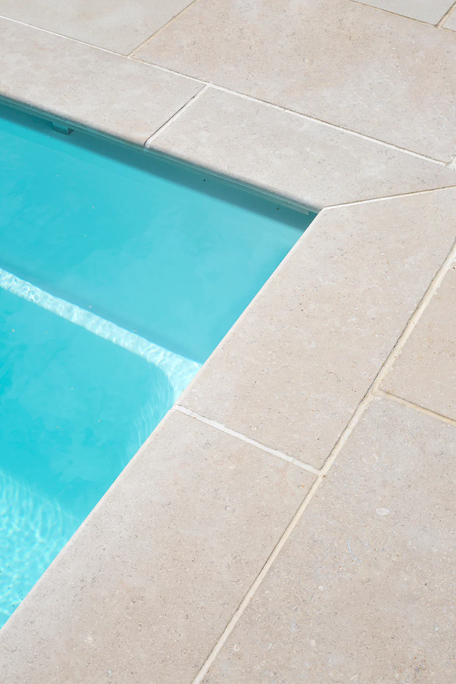 Dijon Tumbled Limestone Pavers - Image 10