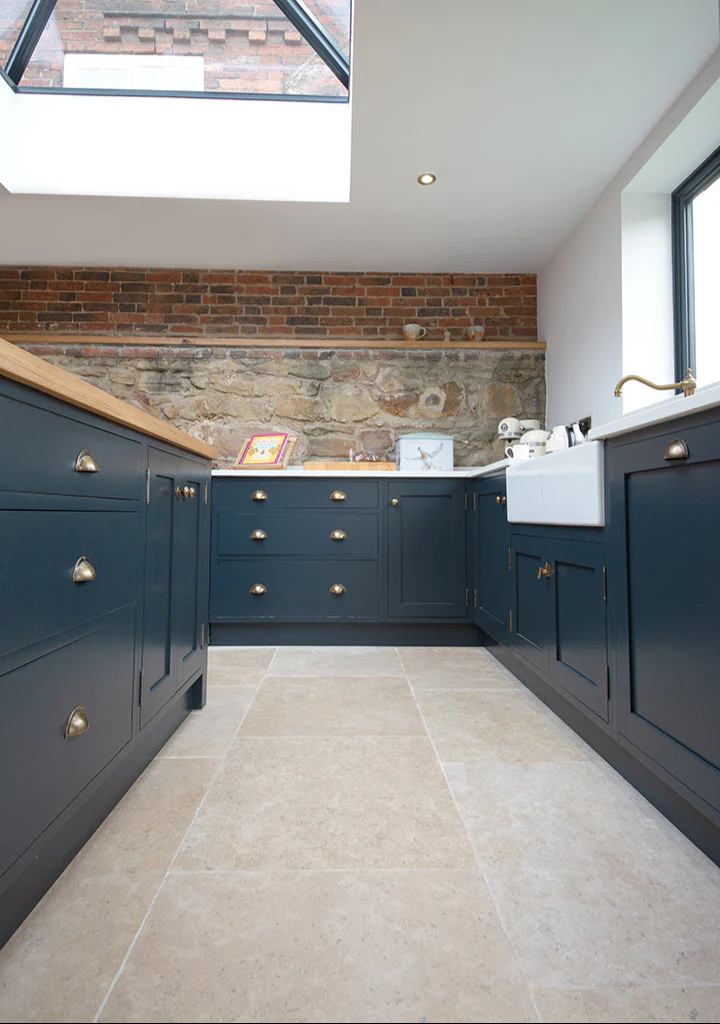 Dijon Tumbled Limestone Tiles - Image 3