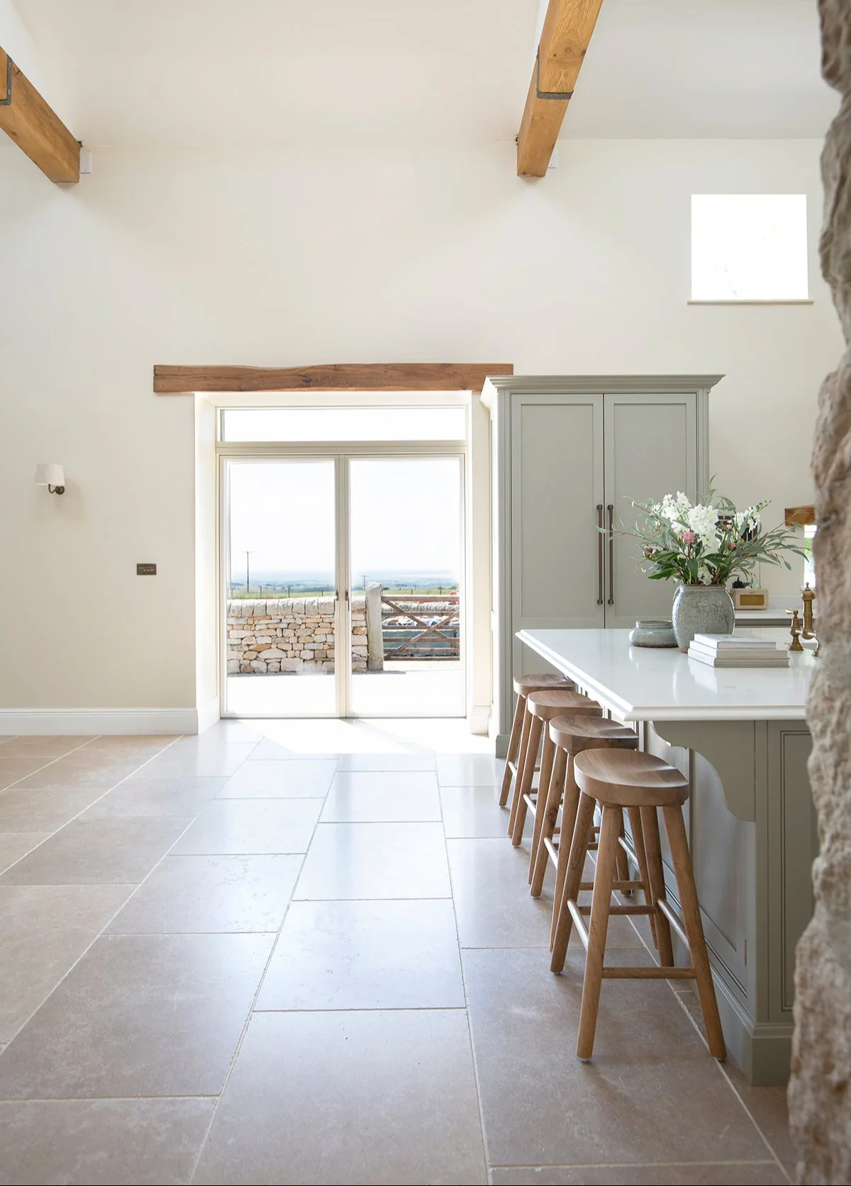 Dijon Tumbled Limestone Tiles - Image 5