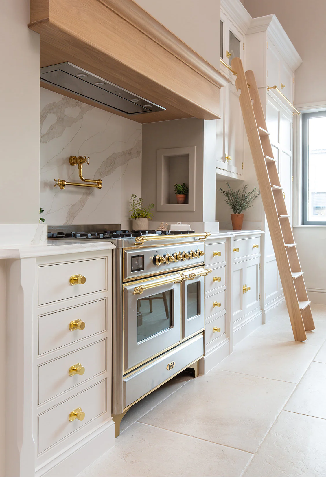 Dorchester Aged White Stone Effect Porcelain Tiles - Image 16