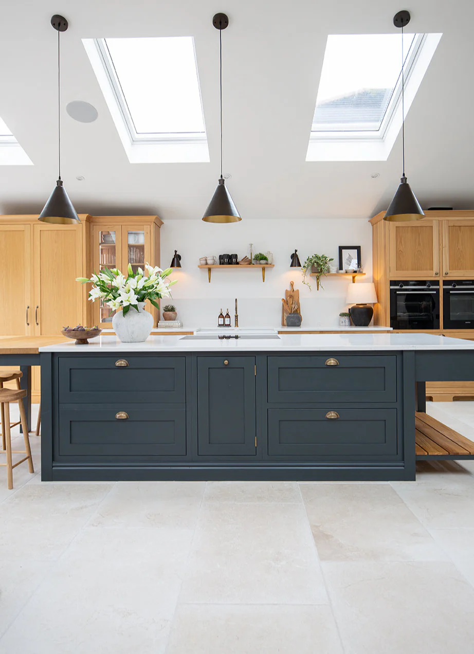 Dorchester Aged White Stone Effect Porcelain Tiles - Image 8