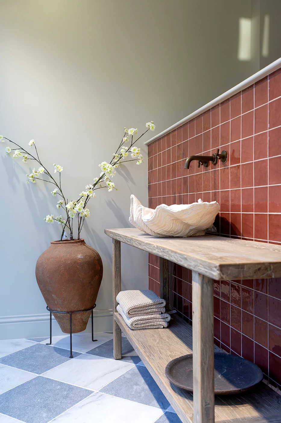 Farini Cinnamon Glazed Square Decorative Tiles - Image 16