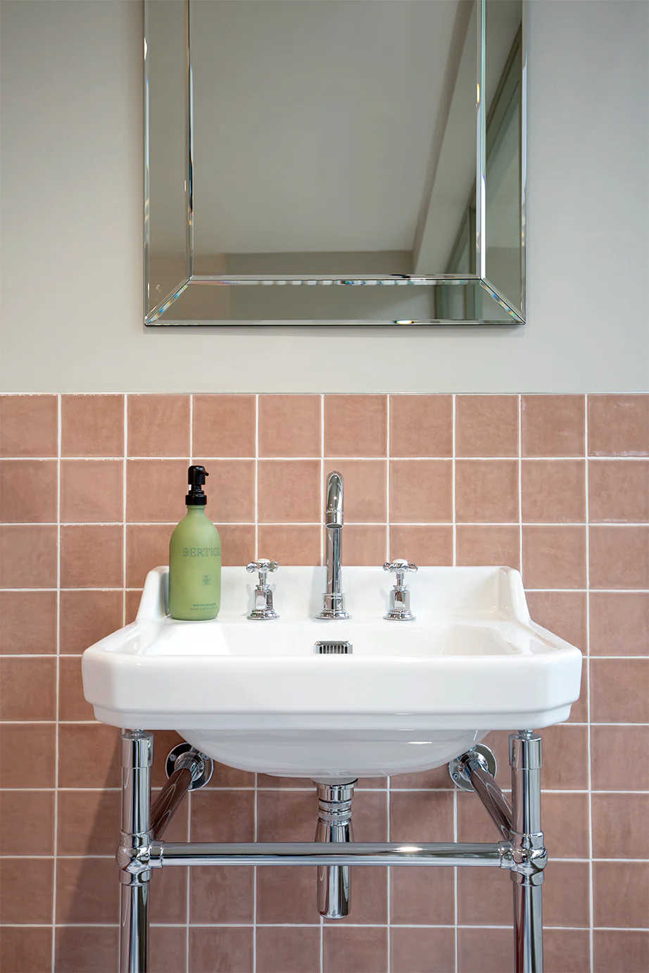 Farini Plaster Glazed Square Decorative Tiles - Image 5