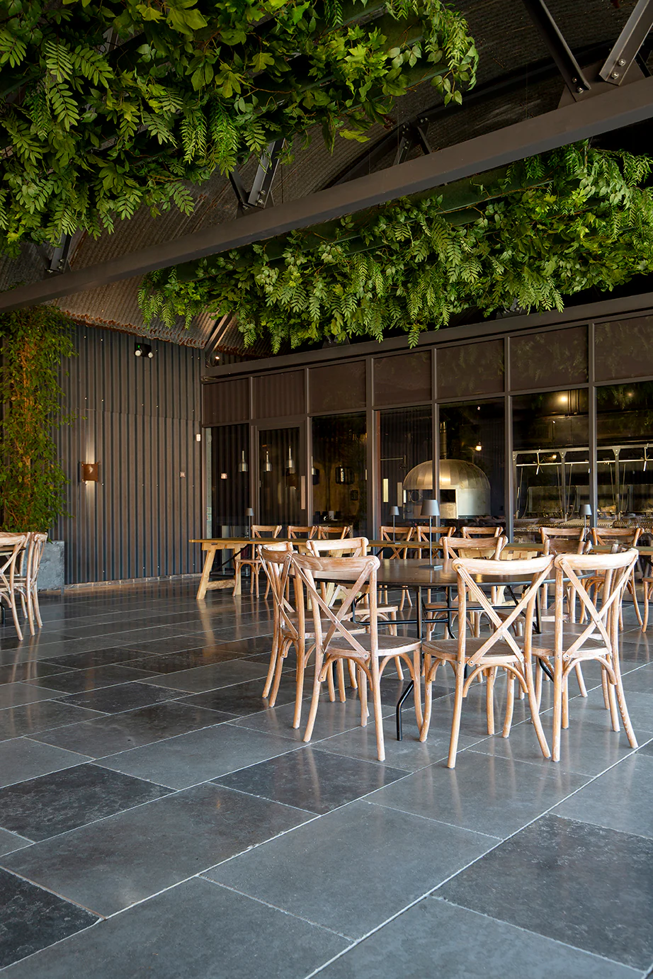 Farrow Blend Tumbled Limestone Tiles - Image 5