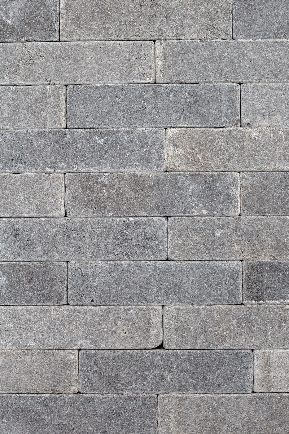 Farrow Grey Tumbled Herringbone Paving Cobbles - Image 3
