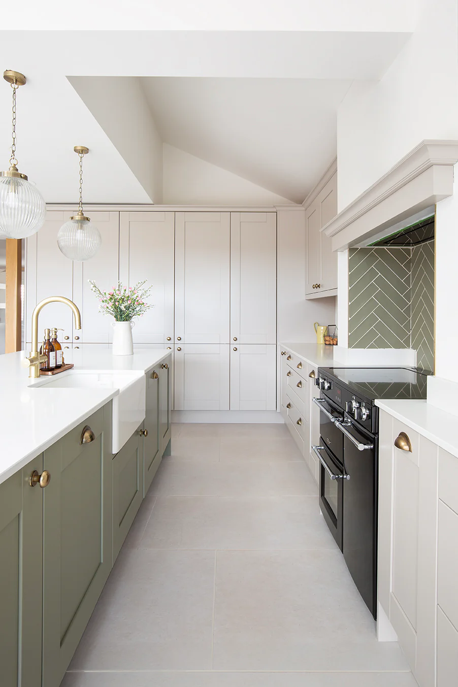 Frome White Stone Effect Porcelain Tiles - Image 4