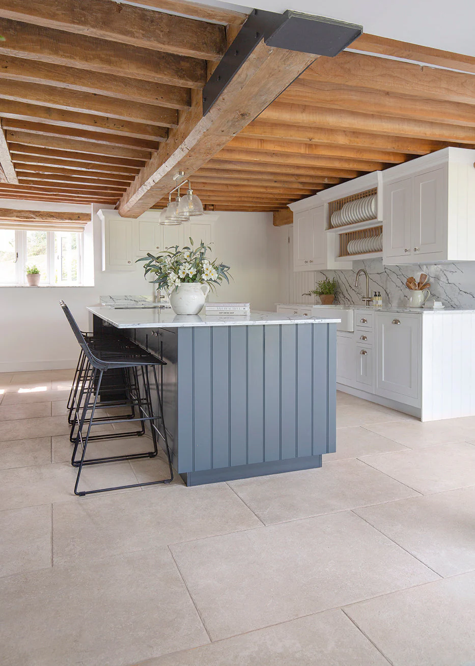 Hambleton Beige Textured Stone Effect Porcelain - Image 3