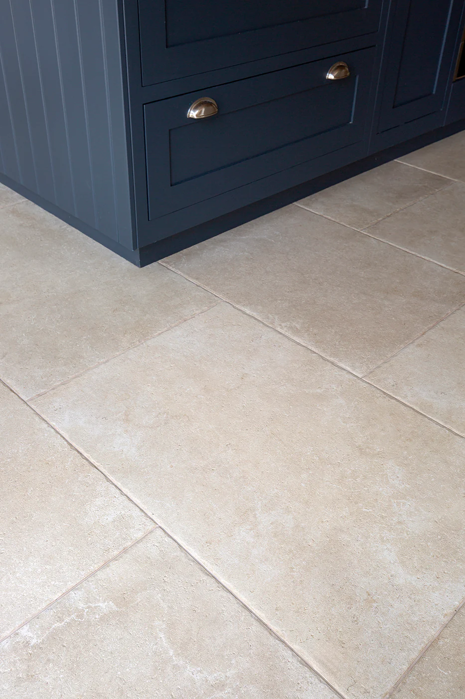 Hambleton Beige Textured Stone Effect Porcelain - Image 9