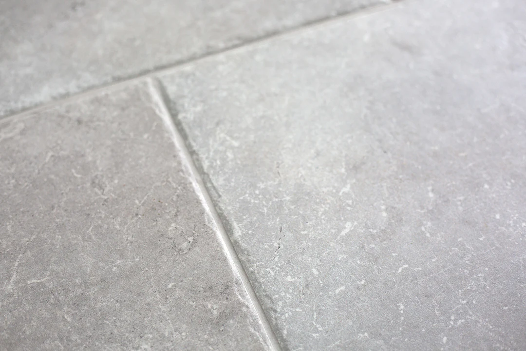 Hambleton Grey Stone Effect Porcelain Paving - Image 3