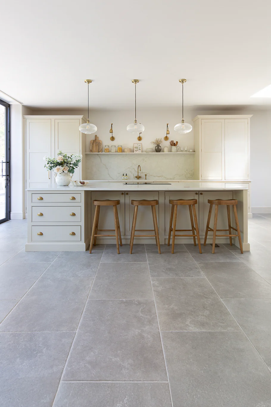 Hambleton Taupe Textured Stone Effect Porcelain - Image 3