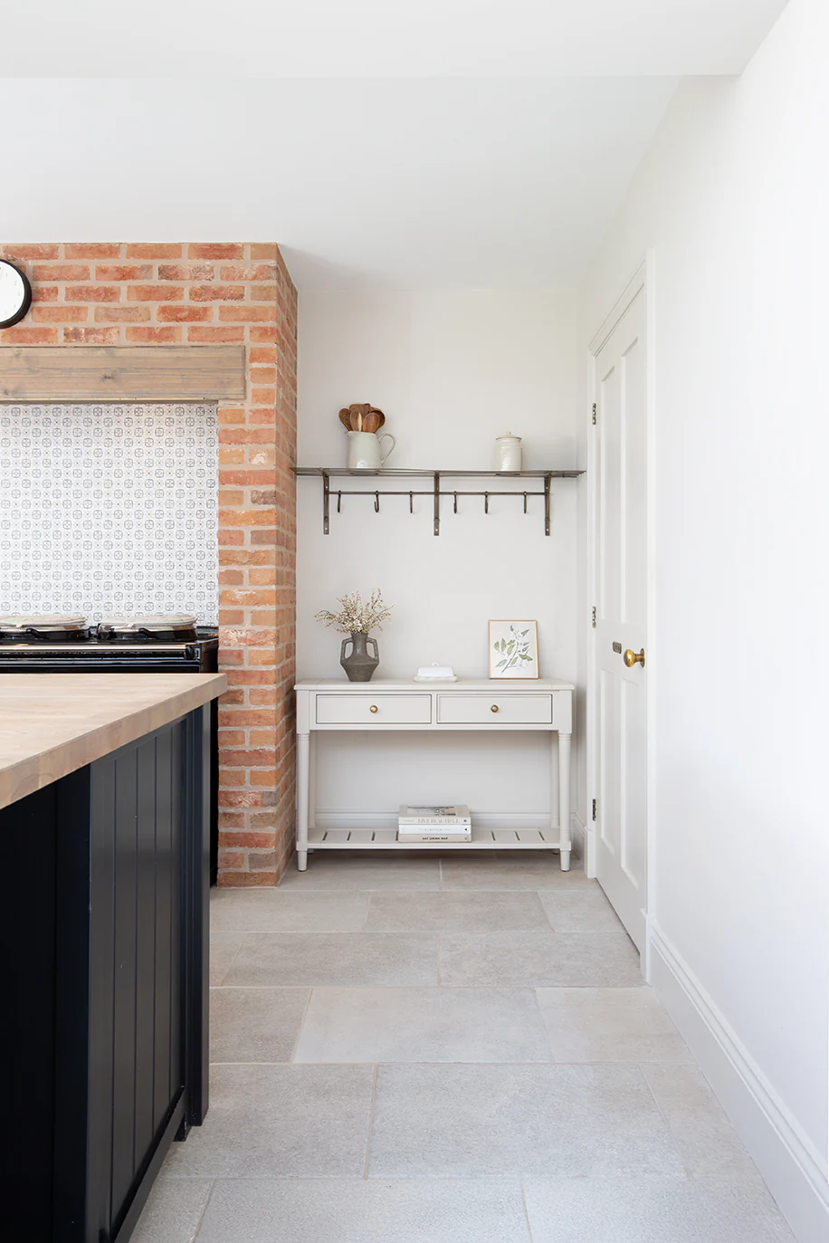 Lullington Grey Stone Effect Porcelain Tiles - Image 3