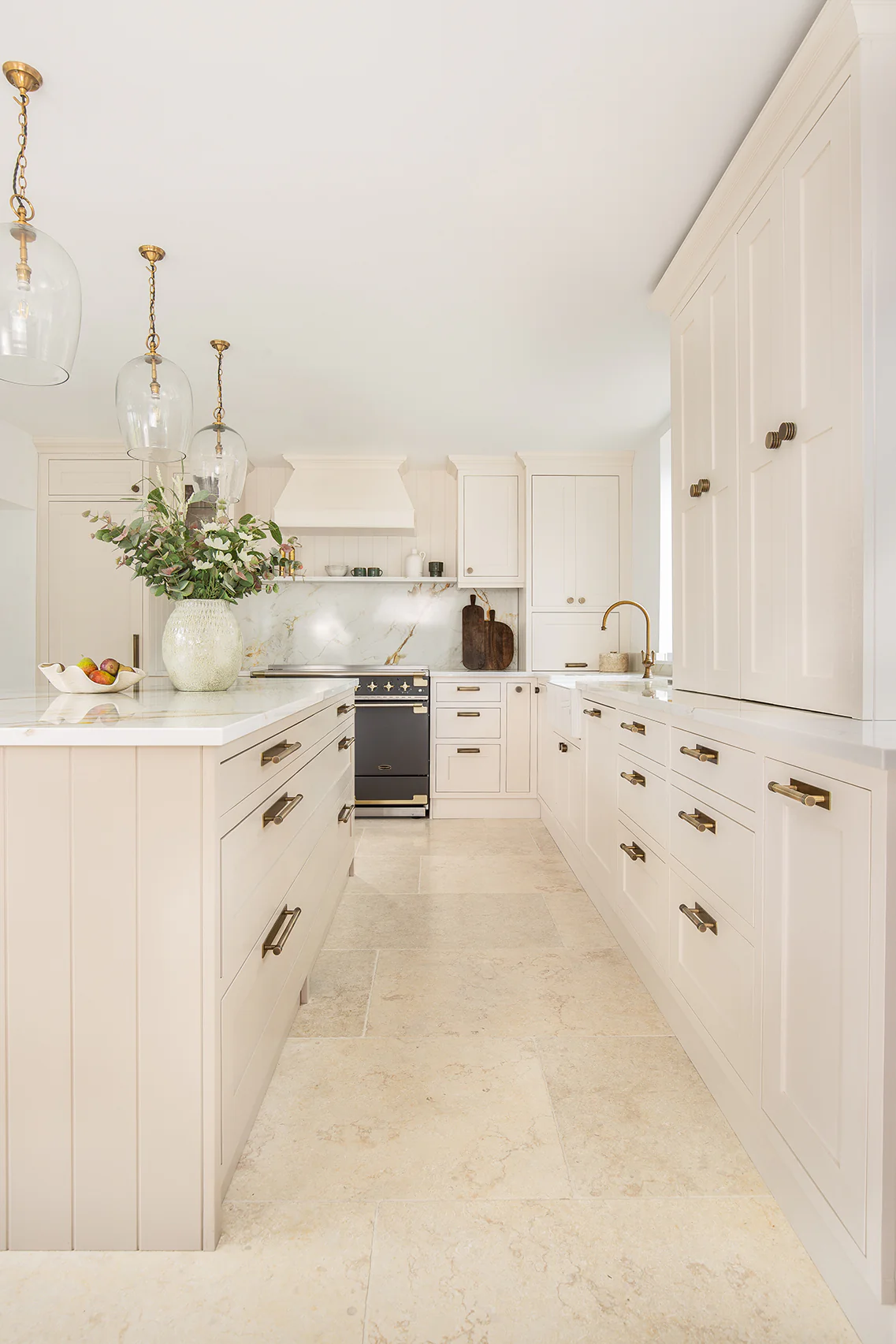 Monte Carlo Tumbled Limestone Tiles - Image 3