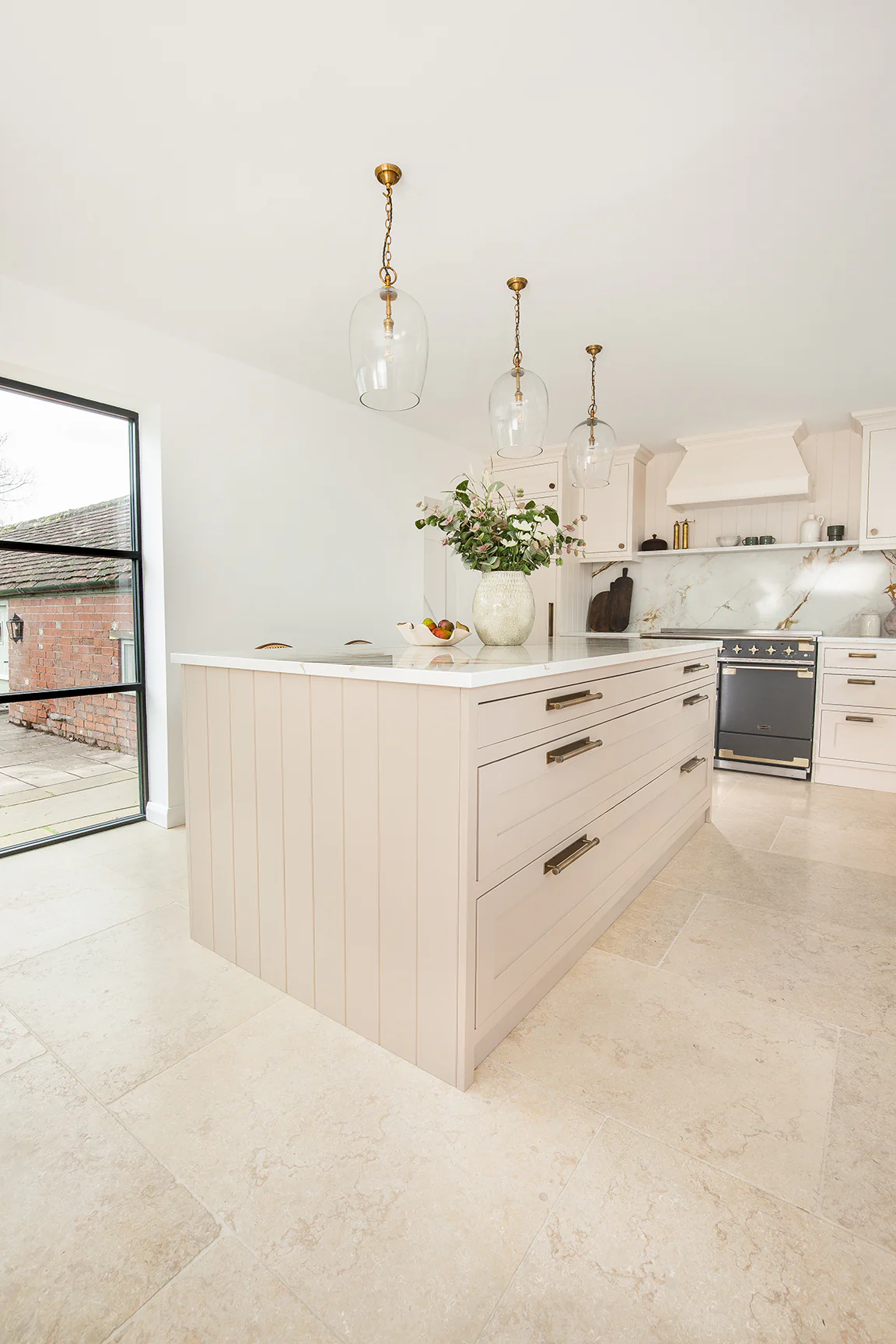 Monte Carlo Tumbled Limestone Tiles - Image 4