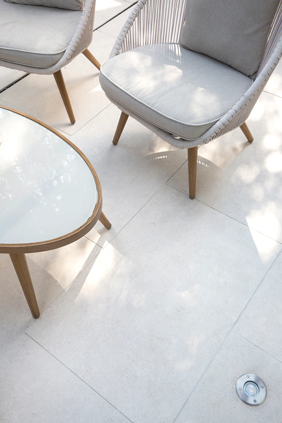 Tiverton White Pearl Stone Effect Porcelain Paving - Image 5