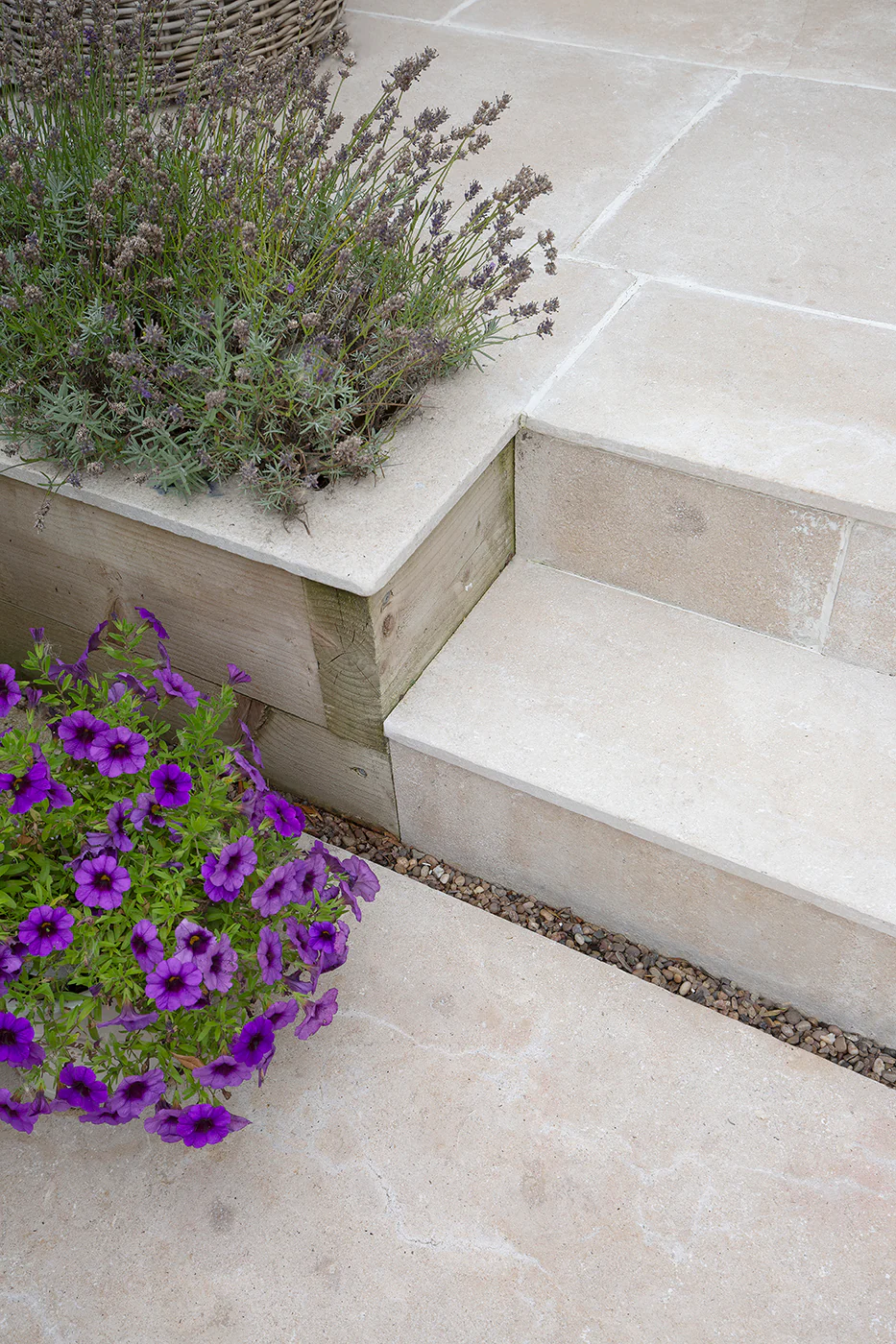 Tuscany Seasoned Limestone Pavers - Image 12
