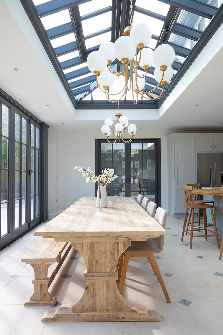 Versailles Manoir Cabochon Limestone Tiles - Image 6