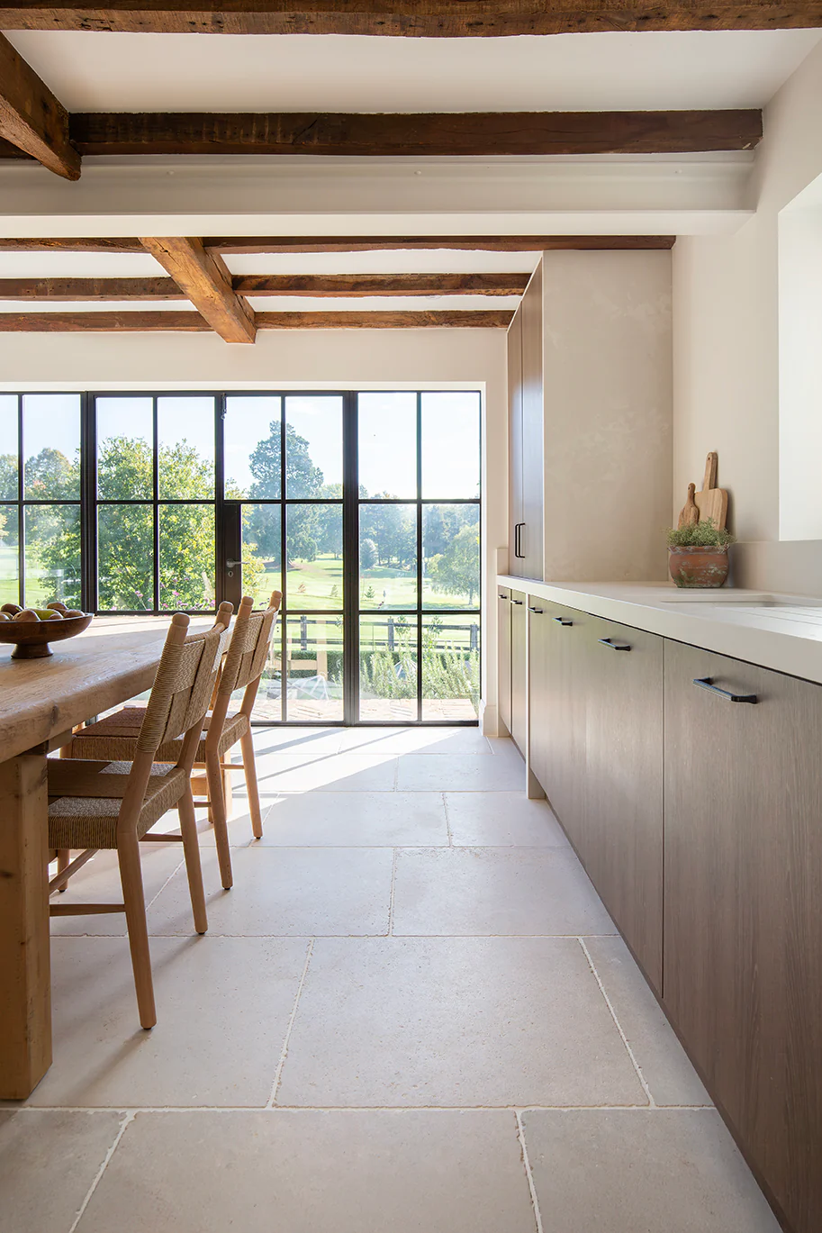 Versailles Softly Aged Limestone Tiles - Image 7