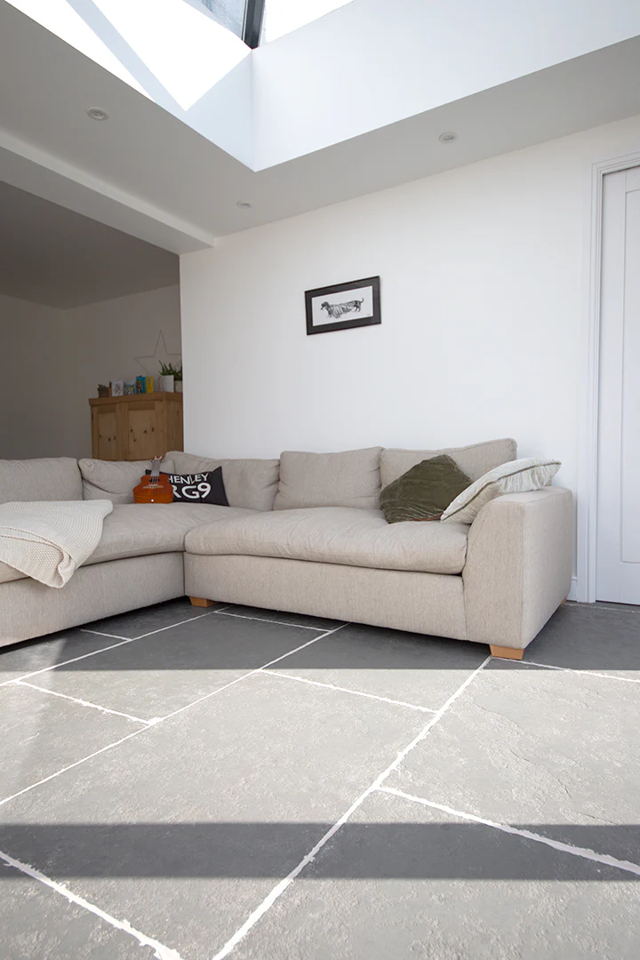 Worn Grey Antiqued Limestone Tiles - Image 5